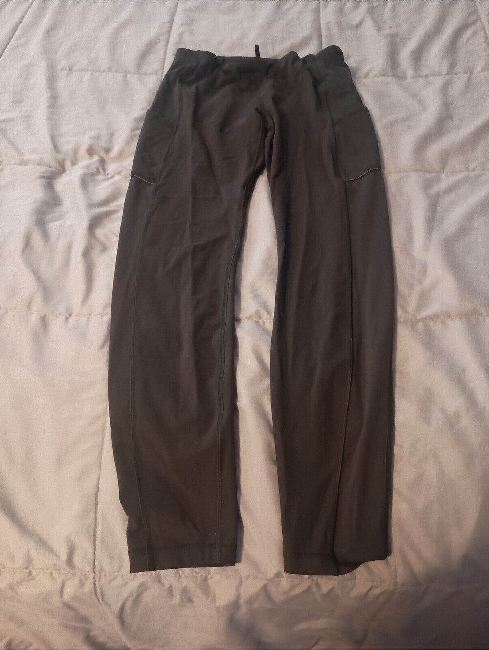 Lululemon women's leggings size small